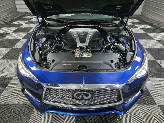 Used 2018 INFINITI Q60 Red Sport 400 w/ Pro Active Package image 34