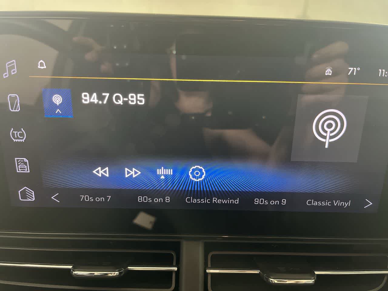 Used 2025 Chevrolet Trax ACTIV w/ Driver Confidence Package FWD image 18