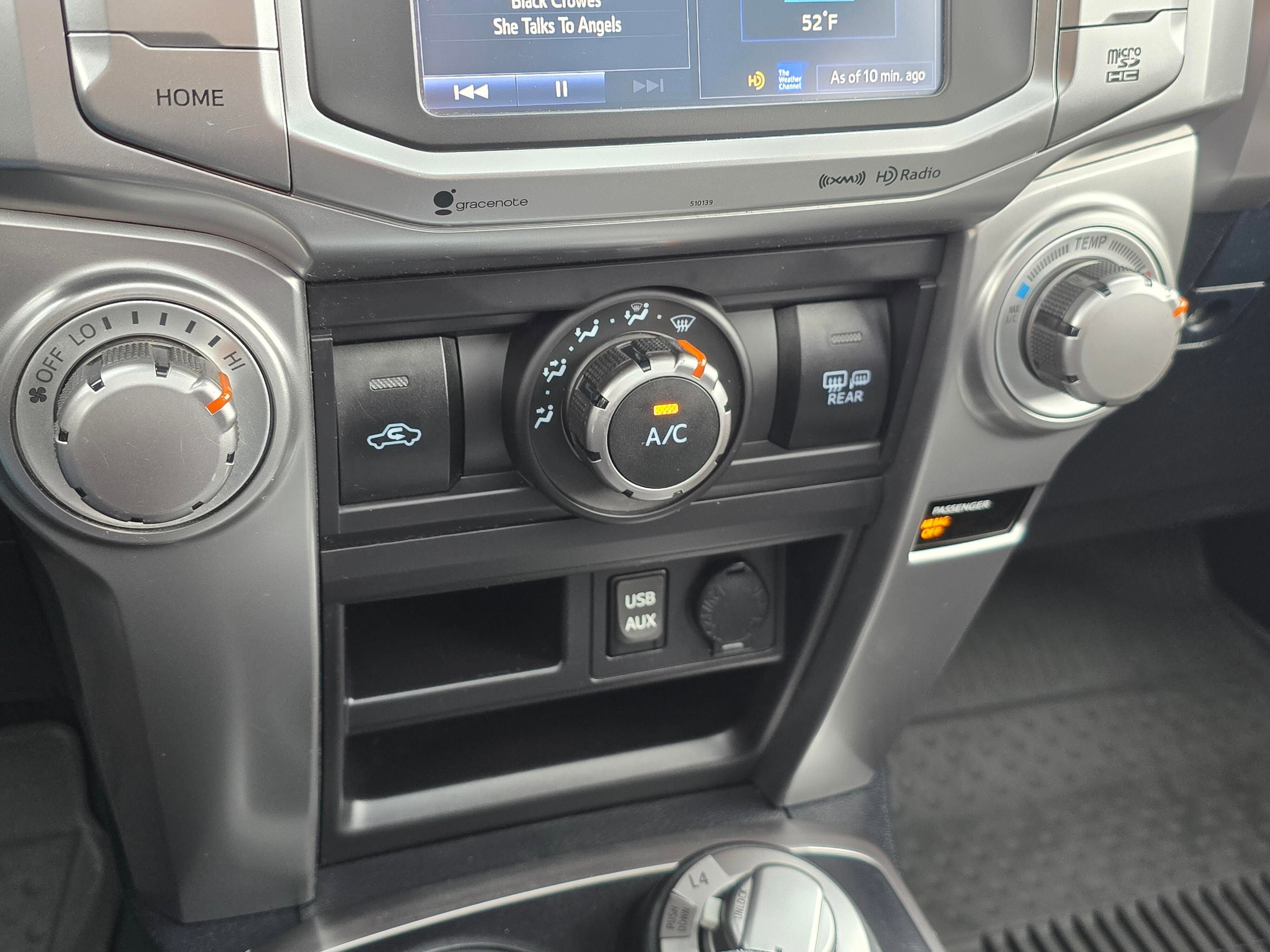 Used 2017 Toyota 4Runner SR5 Premium image 20