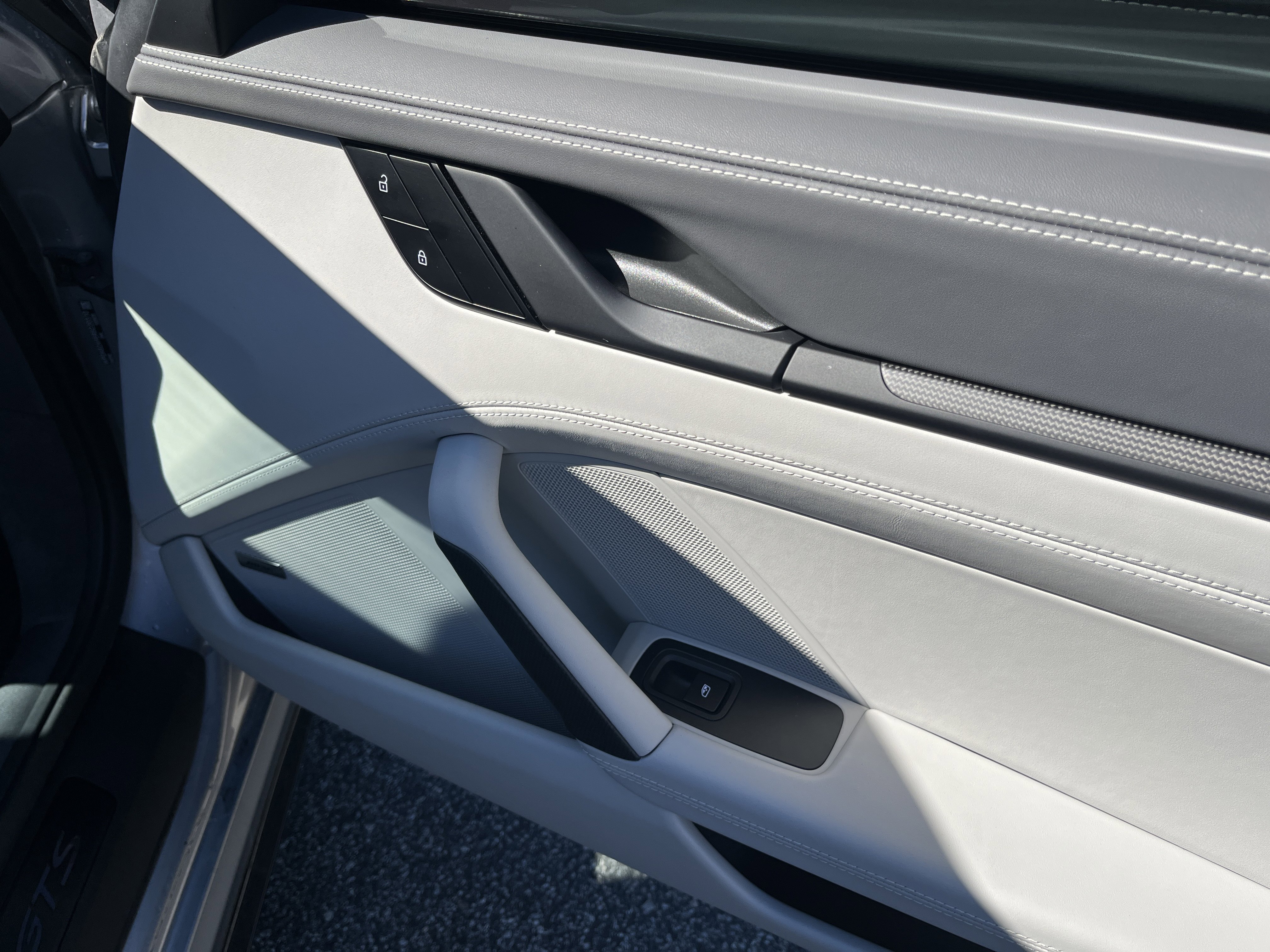 Certified 2024 Porsche 911 Carrera 4 GTS image 17