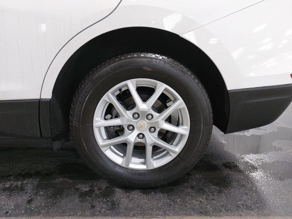 Used 2022 Chevrolet Equinox LT AWD/4WD image 34