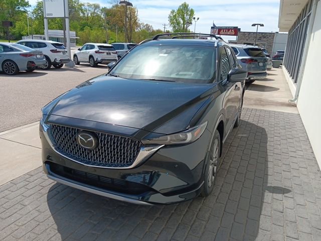 New 2025 MAZDA CX-5 Signature image 3