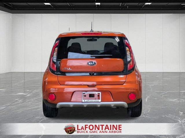 Used 2018 Kia Soul + FWD image 3