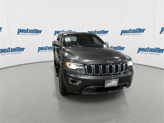 Used 2019 Jeep Grand Cherokee Limited w/ Luxury Group II image 3
