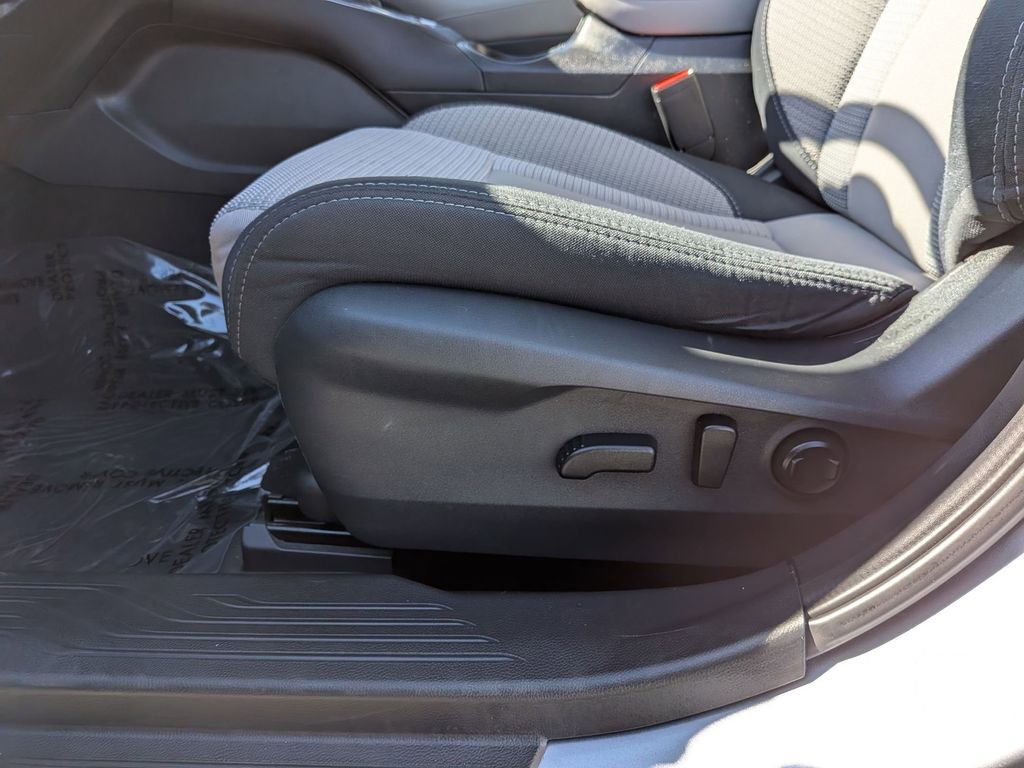 Used 2025 Subaru Outback Premium image 16