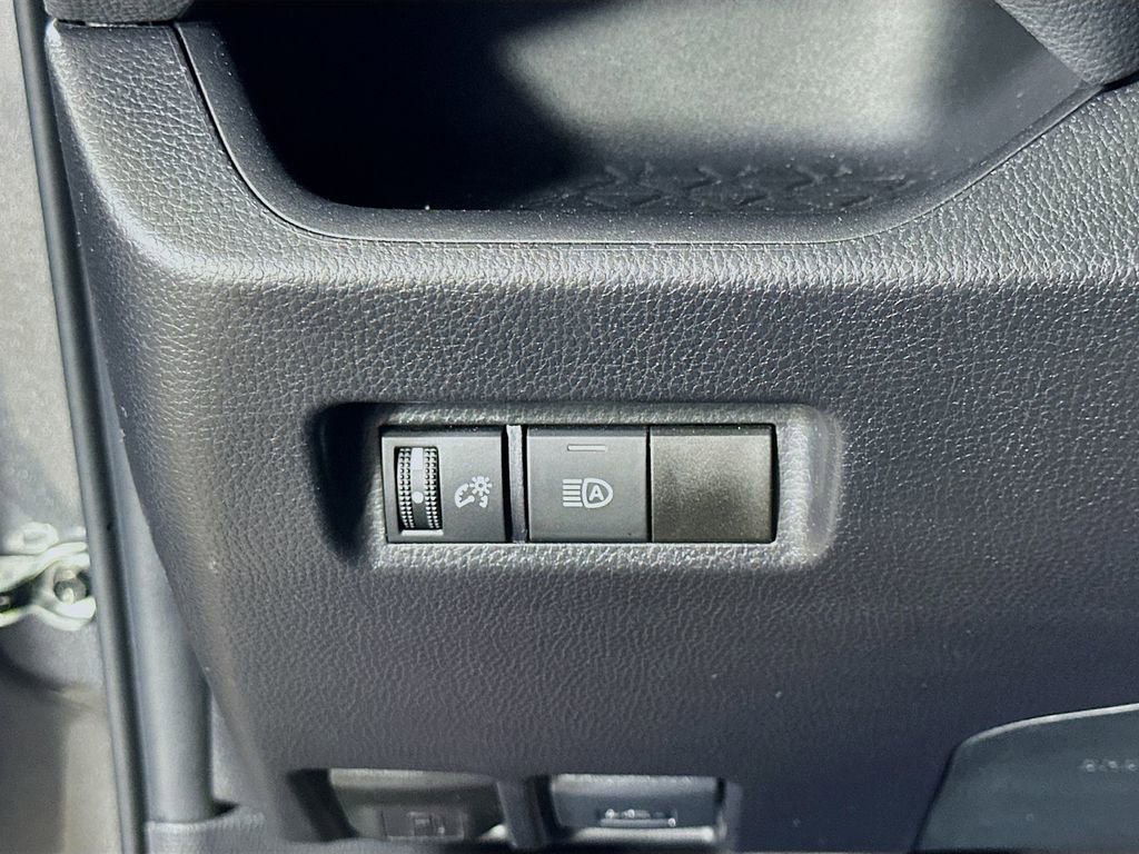 Used 2024 Toyota RAV4 LE image 20