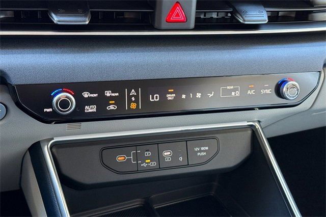 New 2026 Kia Carnival EX image 26