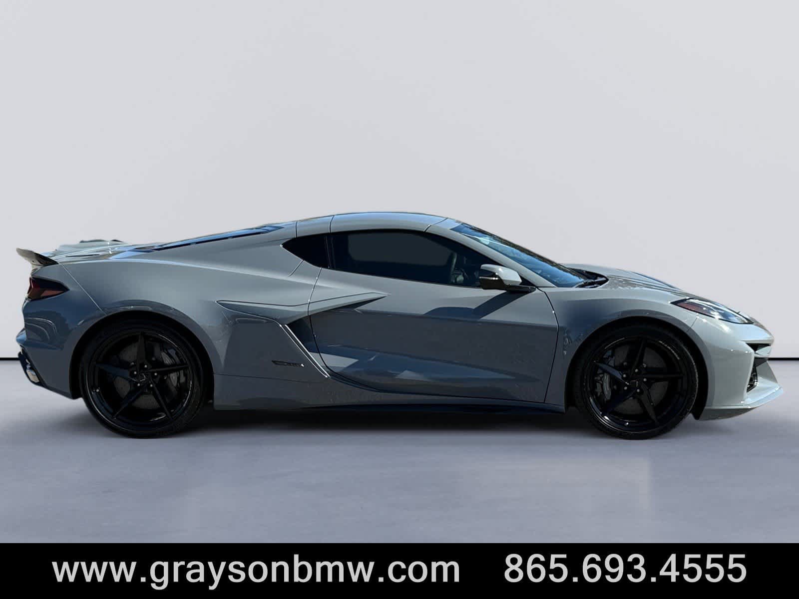 Used 2025 Chevrolet Corvette E-Ray AWD/4WD image 2