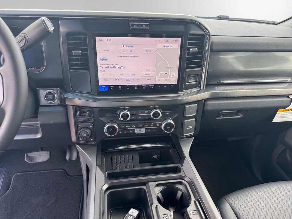New 2026 Ford F250 Lariat w/ Black Appearance Package image 12