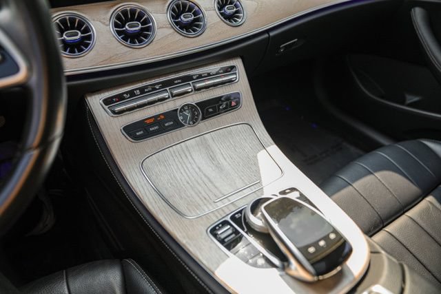 Used 2020 Mercedes-Benz E 450 Coupe image 29