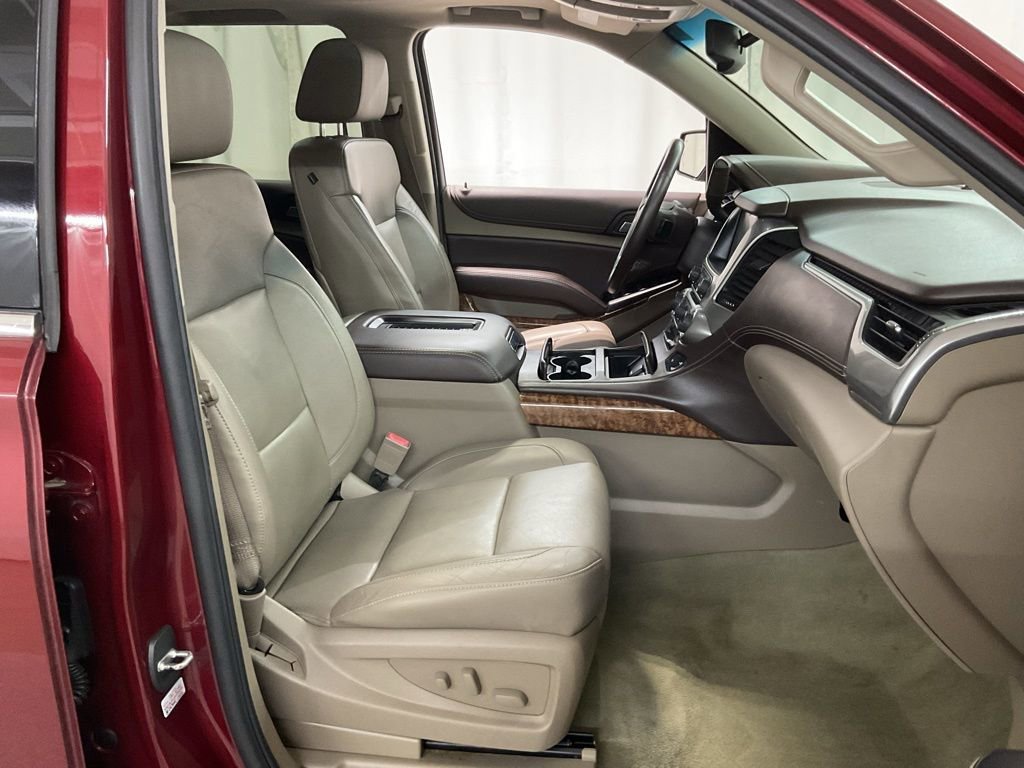 Used 2016 Chevrolet Suburban LTZ image 28