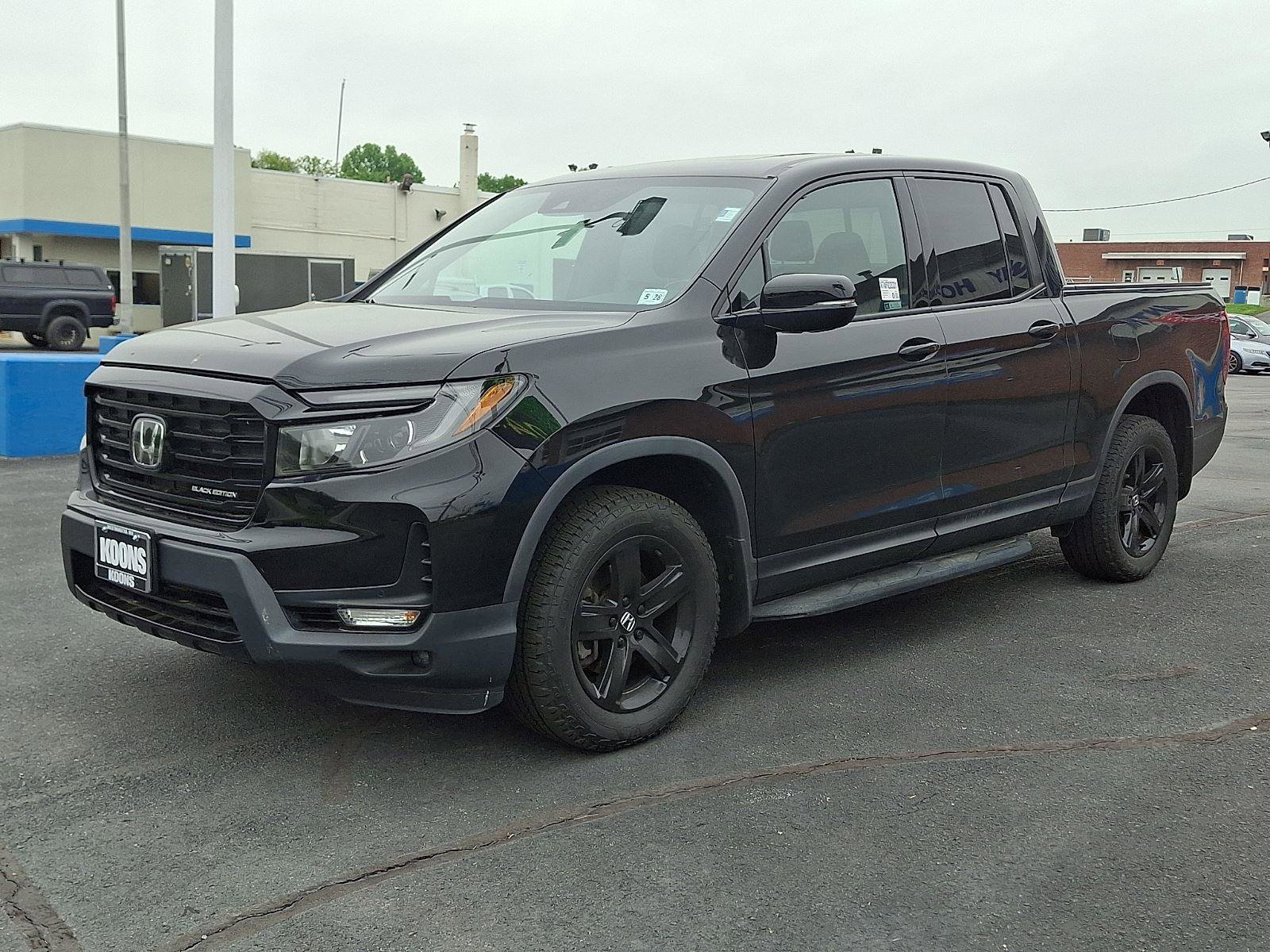 Used 2023 Honda Ridgeline Black Edition image 3