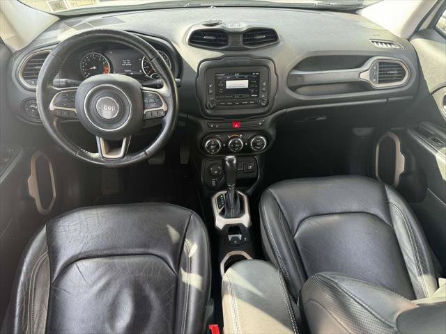 Used 2016 Jeep Renegade Limited AWD/4WD image 10