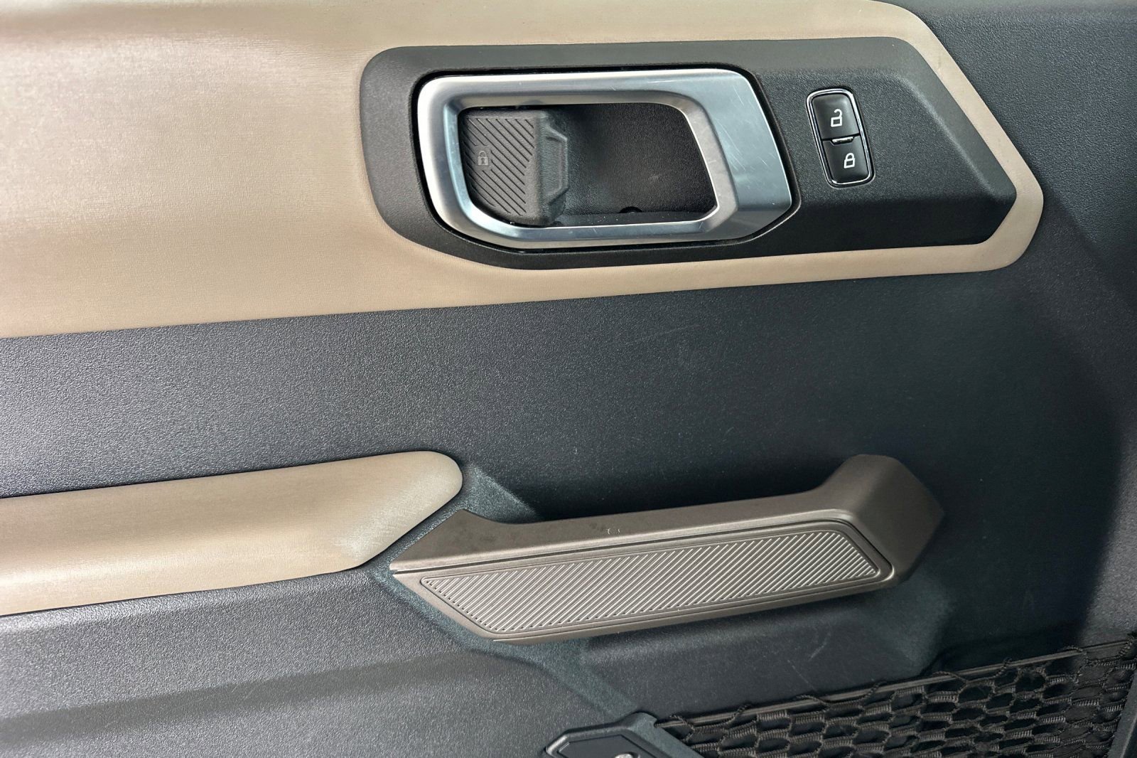 Used 2023 Ford Bronco Wildtrak image 11