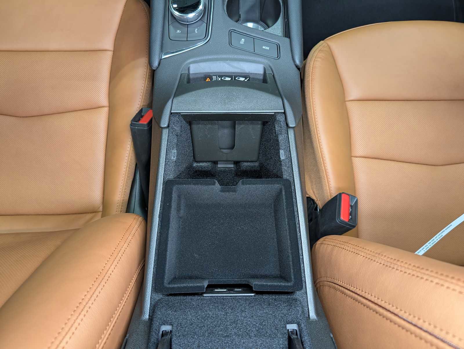 New 2026 Cadillac XT5 Premium Luxury w/ Driver Assist Package AWD/4WD image 15