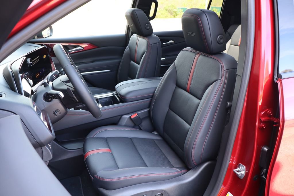 New 2026 Chevrolet Traverse RS AWD/4WD image 17