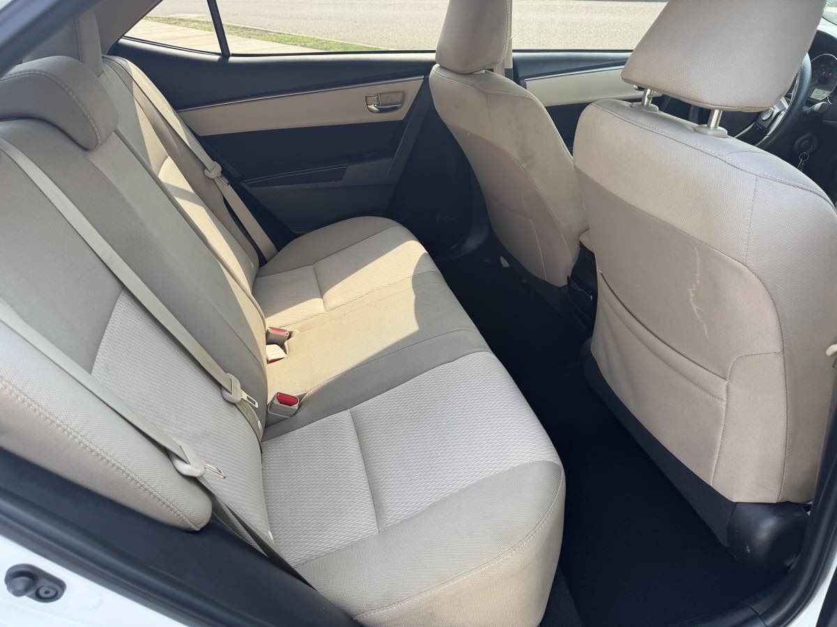 Used 2014 Toyota Corolla LE FWD image 16