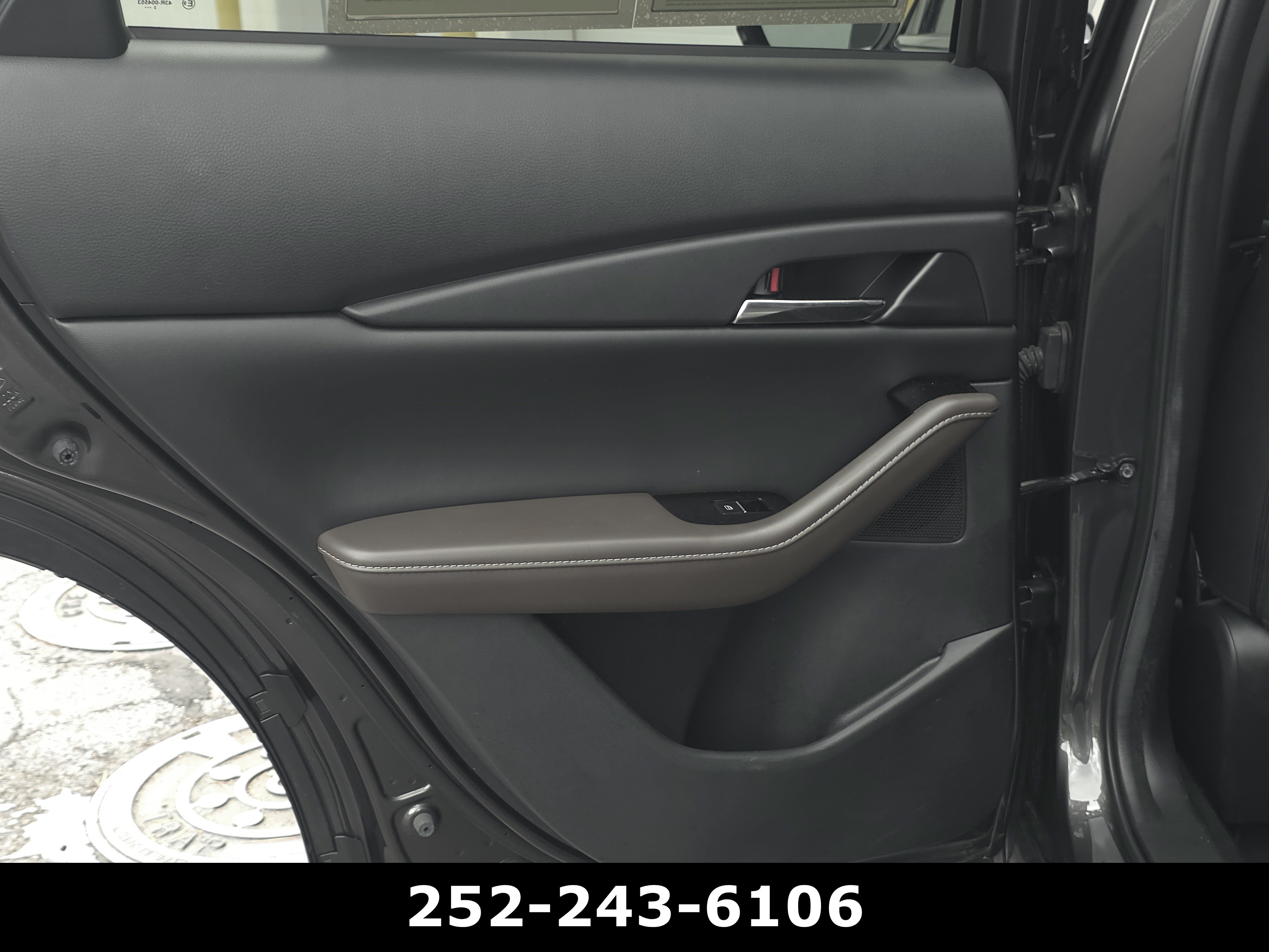 Used 2024 MAZDA CX-30 2.5 Turbo w/ Premium Package AWD/4WD image 35