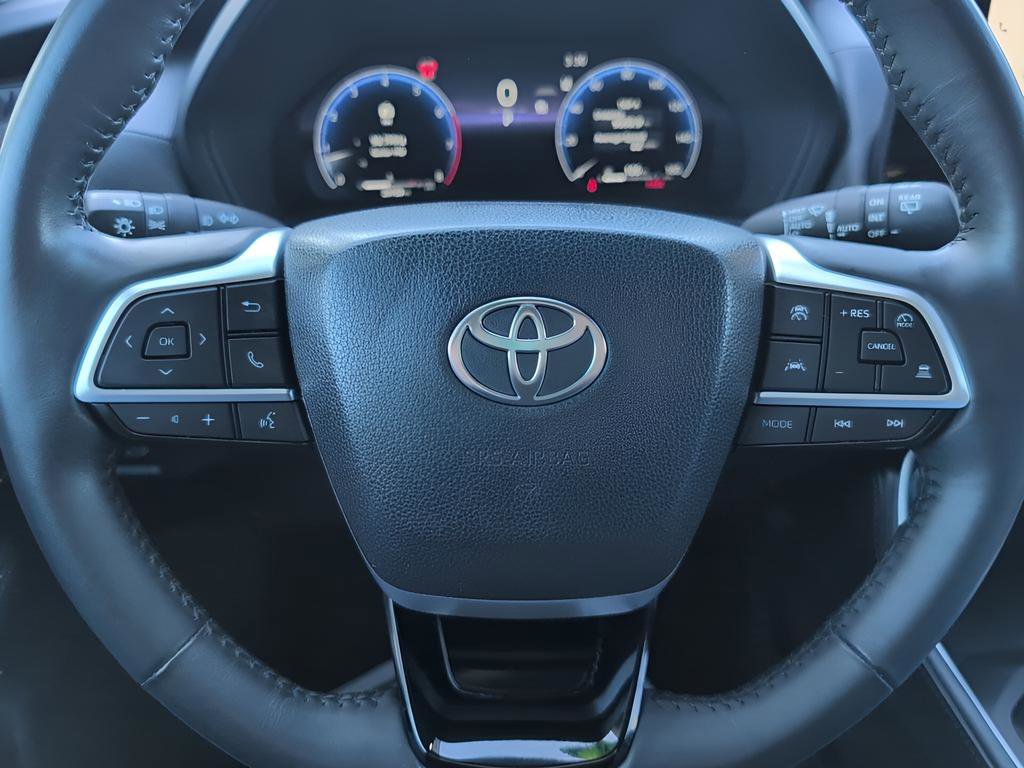 Used 2024 Toyota Grand Highlander Limited image 13
