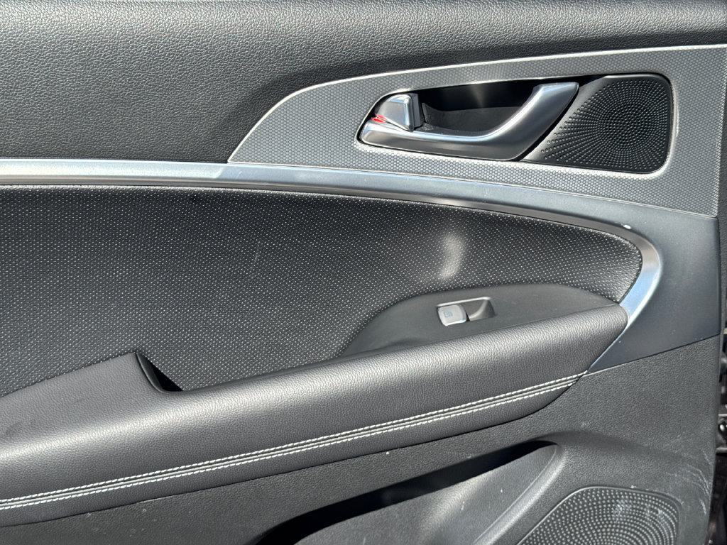 Used 2026 Genesis G70 2.5T Prestige RWD image 21