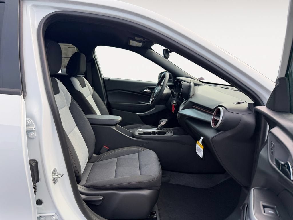 New 2026 Chevrolet Trax RS w/ Driver Confidence Package FWD image 24