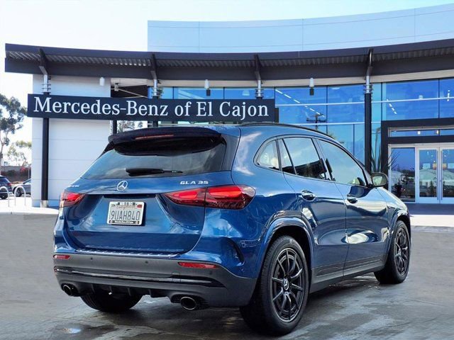 Used 2025 Mercedes-Benz GLA 35 AMG 4MATIC image 3