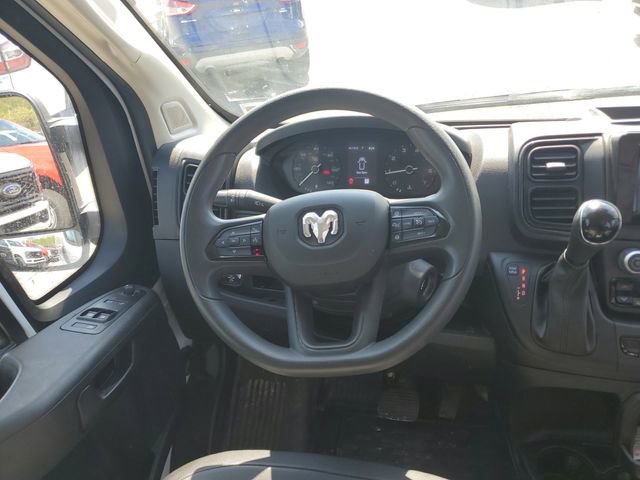 Used 2025 RAM ProMaster 2500 w/ Convenience Group FWD image 11