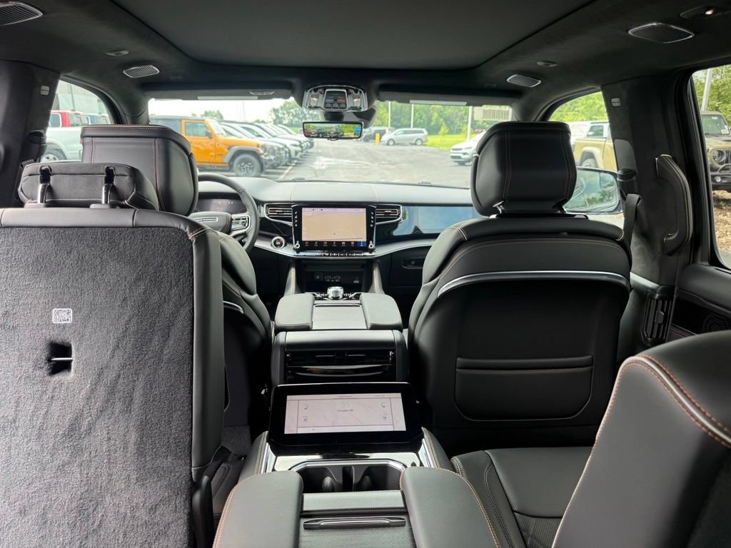 New 2026 Jeep Grand Wagoneer L Summit AWD/4WD image 47