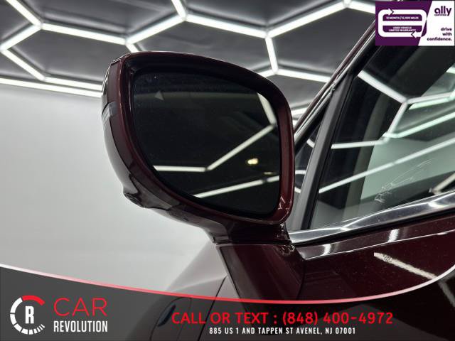 Used 2021 Chrysler Pacifica Touring-L FWD image 72