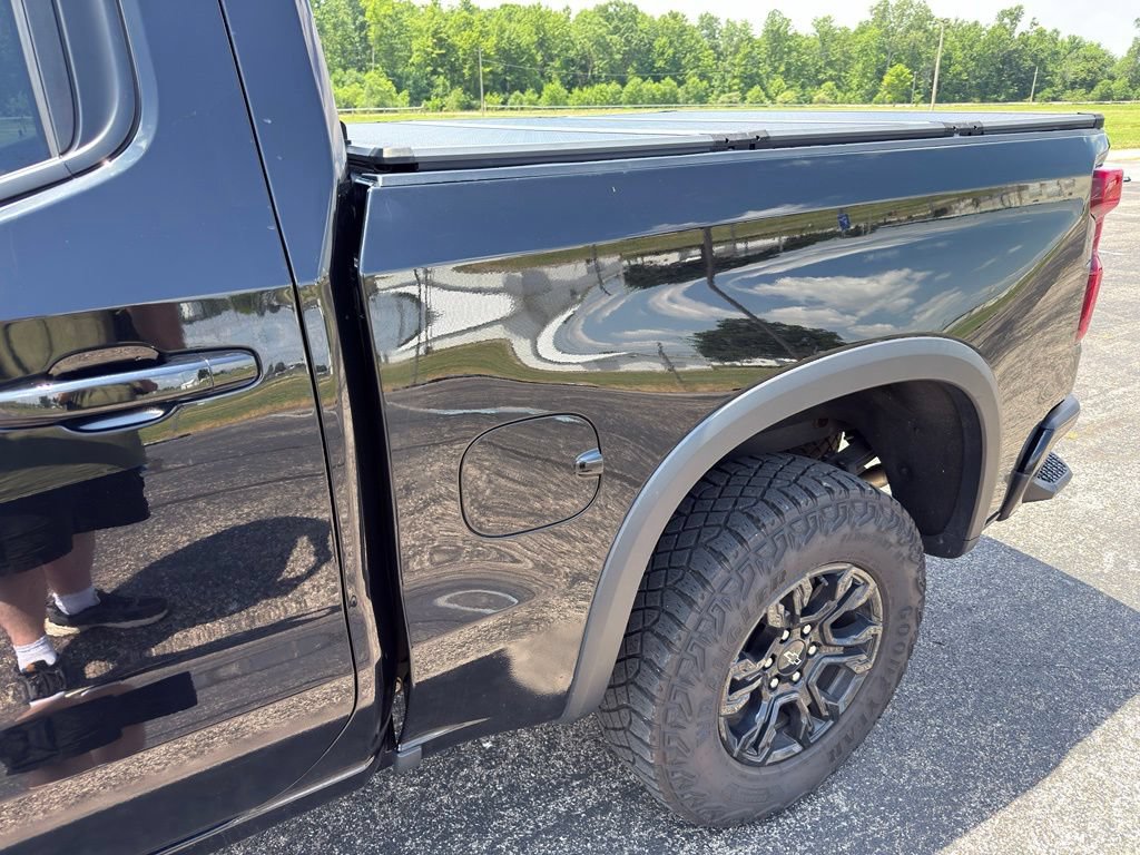 Used 2024 Chevrolet Silverado 1500 ZR2 w/ Technology Package AWD/4WD image 23