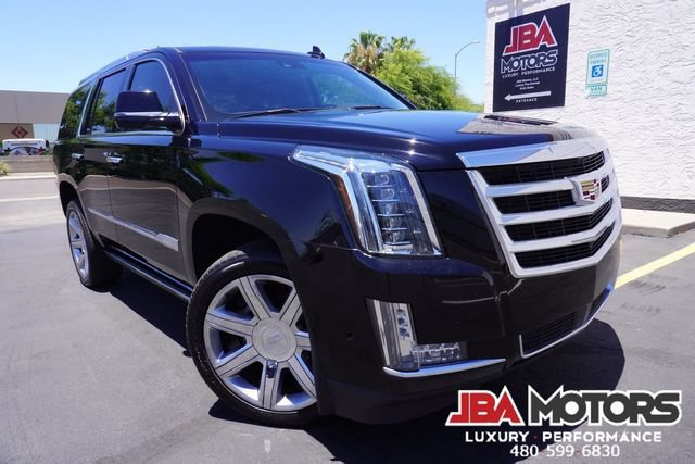 Used 2018 Cadillac Escalade Premium Luxury AWD/4WD image 80