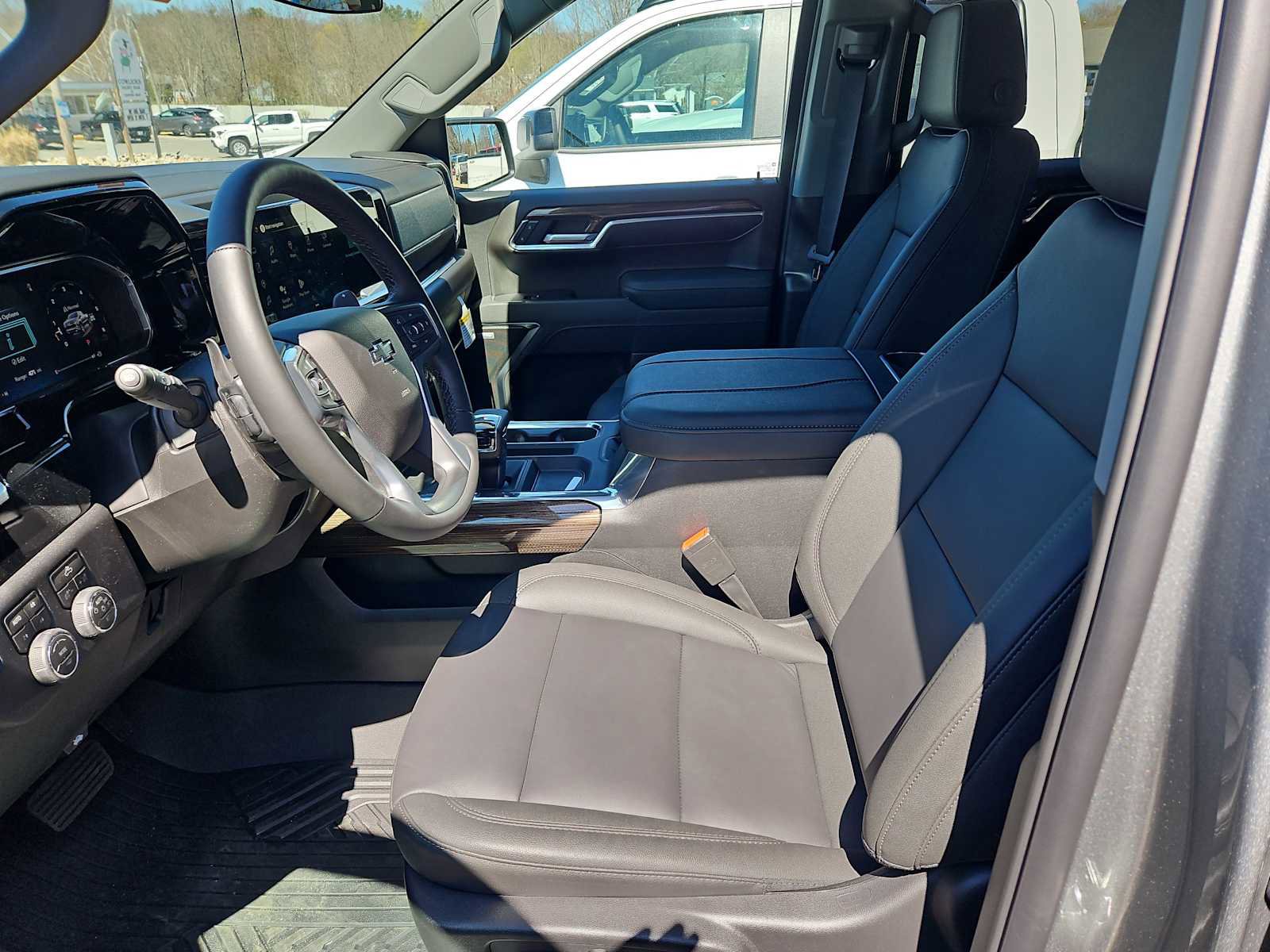 New 2026 Chevrolet Silverado 1500 RST w/ All Star Edition Plus AWD/4WD image 8