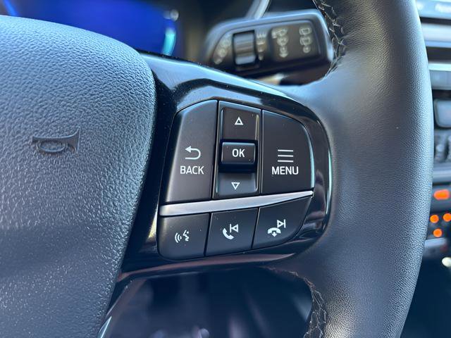 Used 2022 Ford Escape SEL w/ Technology Package AWD/4WD image 14