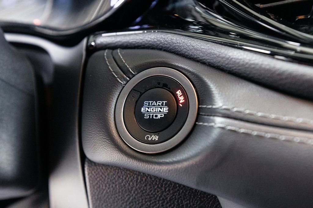 Used 2021 Dodge Durango SXT image 16