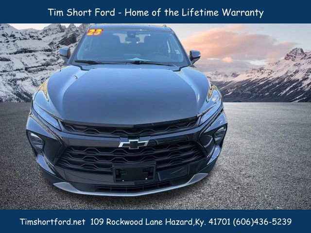 Used 2023 Chevrolet Blazer LT w/ Midnight/Sport Edition image 4