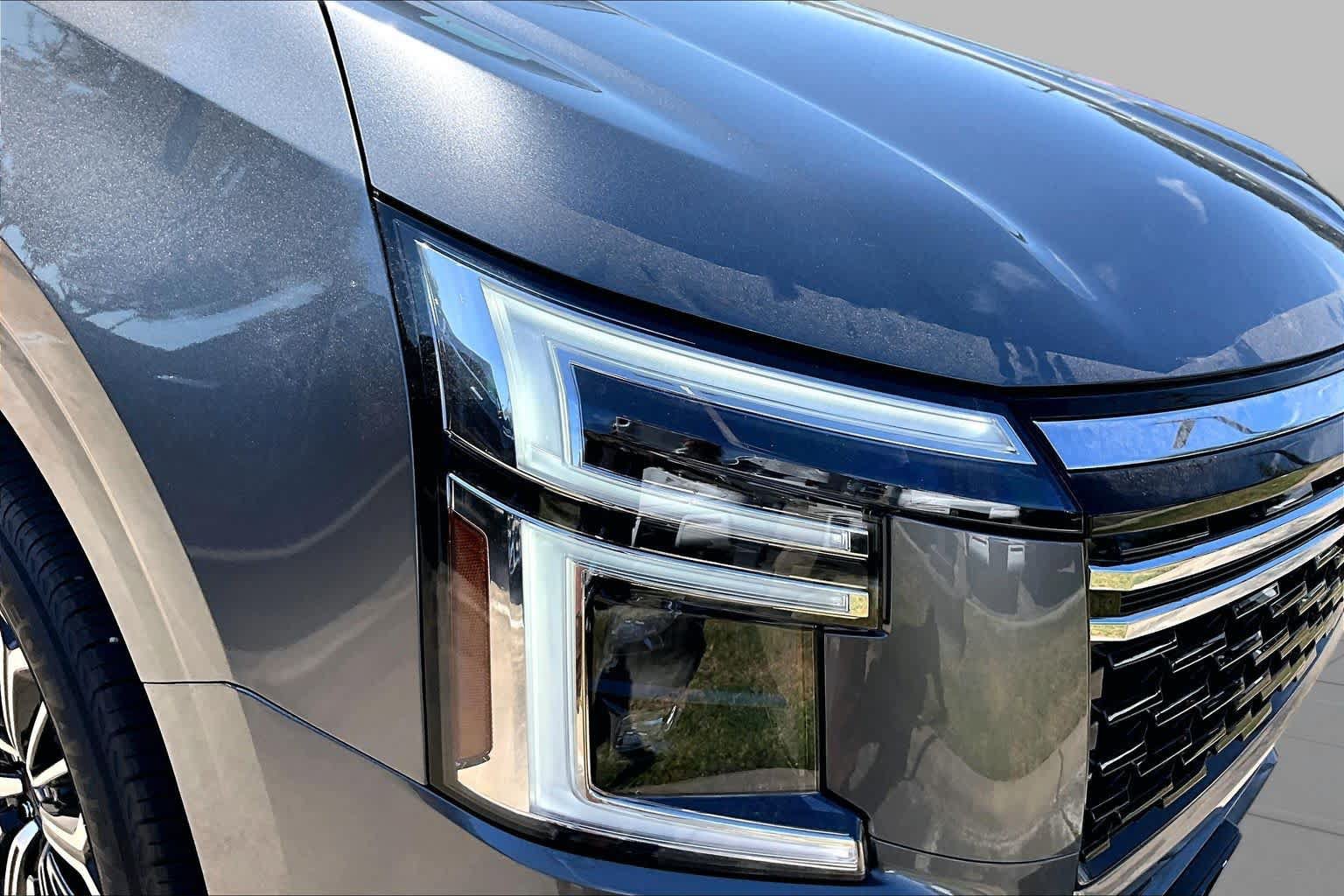 New 2027 Nissan Armada SL RWD image 19
