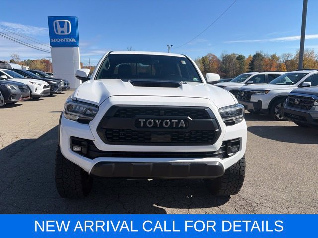 Used 2022 Toyota Tacoma TRD Pro AWD/4WD image 9