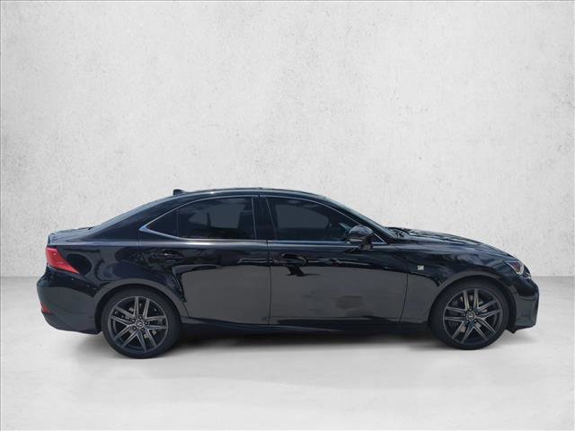 Used 2020 Lexus IS 300 F Sport w/ F Sport Package video 4