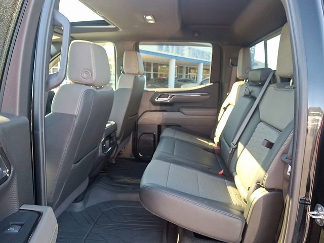 Used 2024 Chevrolet Silverado 1500 ZR2 w/ Technology Package image 10