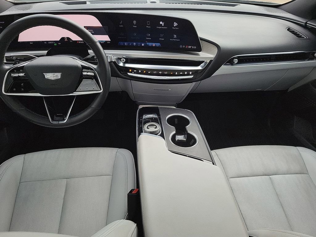 Certified 2024 Cadillac Lyriq Luxury w/ LPO, Floor Liner Package image 20