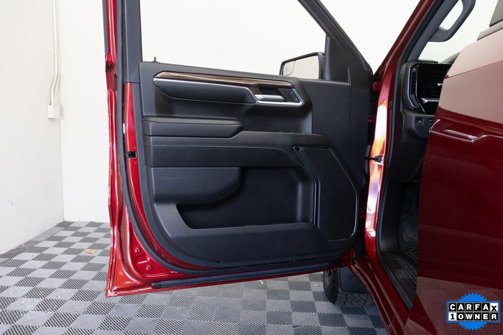 Used 2024 Chevrolet Silverado 1500 RST w/ Z71 Off-Road Package image 13