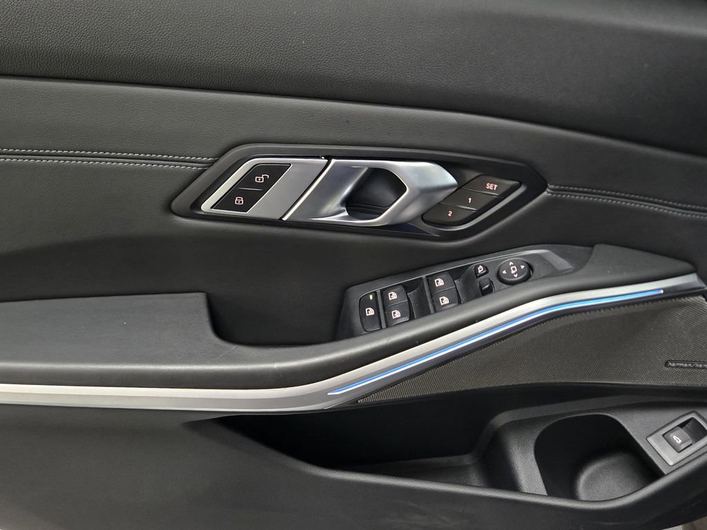 Used 2023 BMW M3 Competition w/ Executive Package image 27