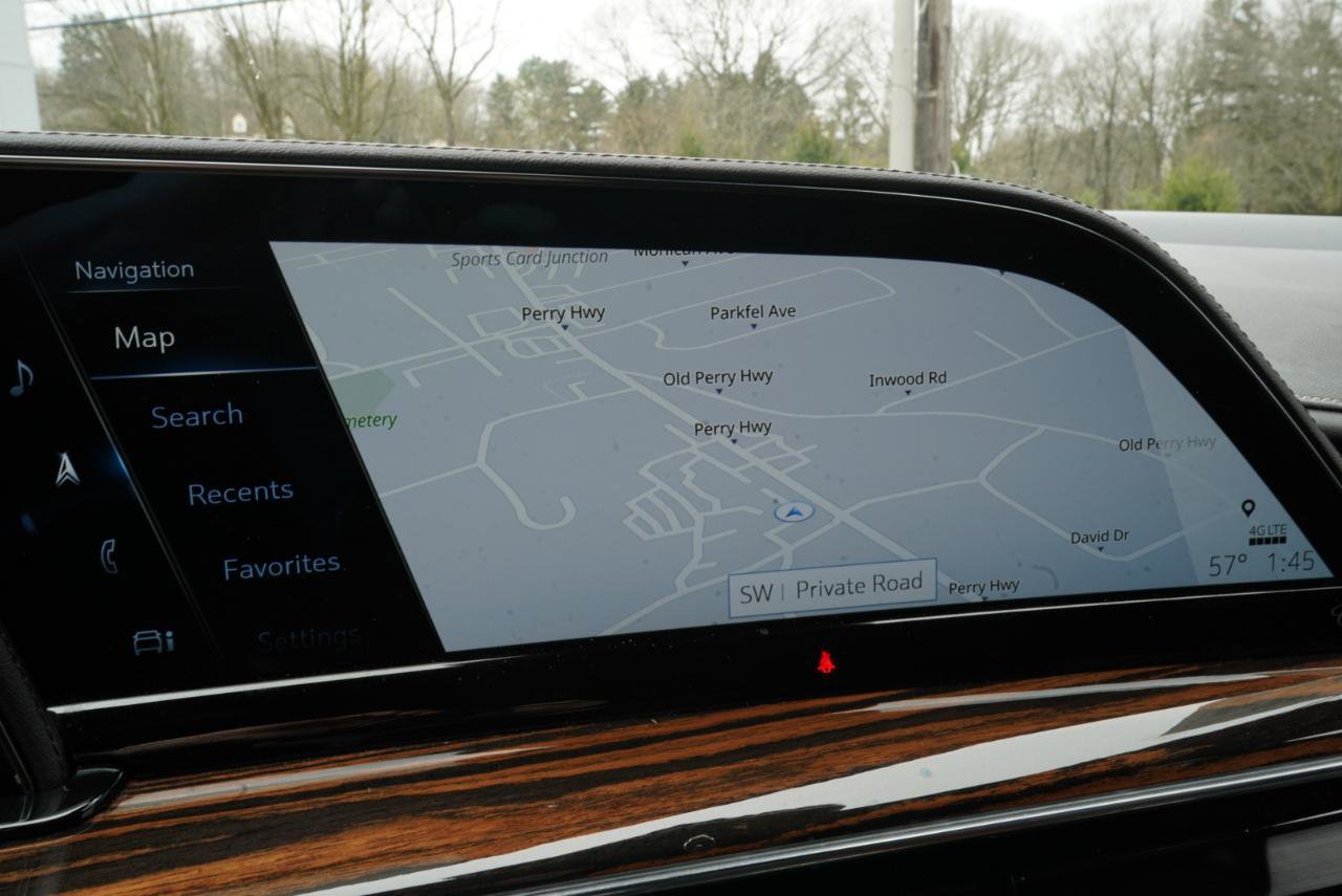 Used 2022 Cadillac Escalade Luxury image 35