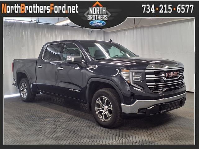 Used 2025 GMC Sierra 1500 SLT image 1