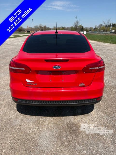 Used 2017 Ford Focus SE FWD image 5