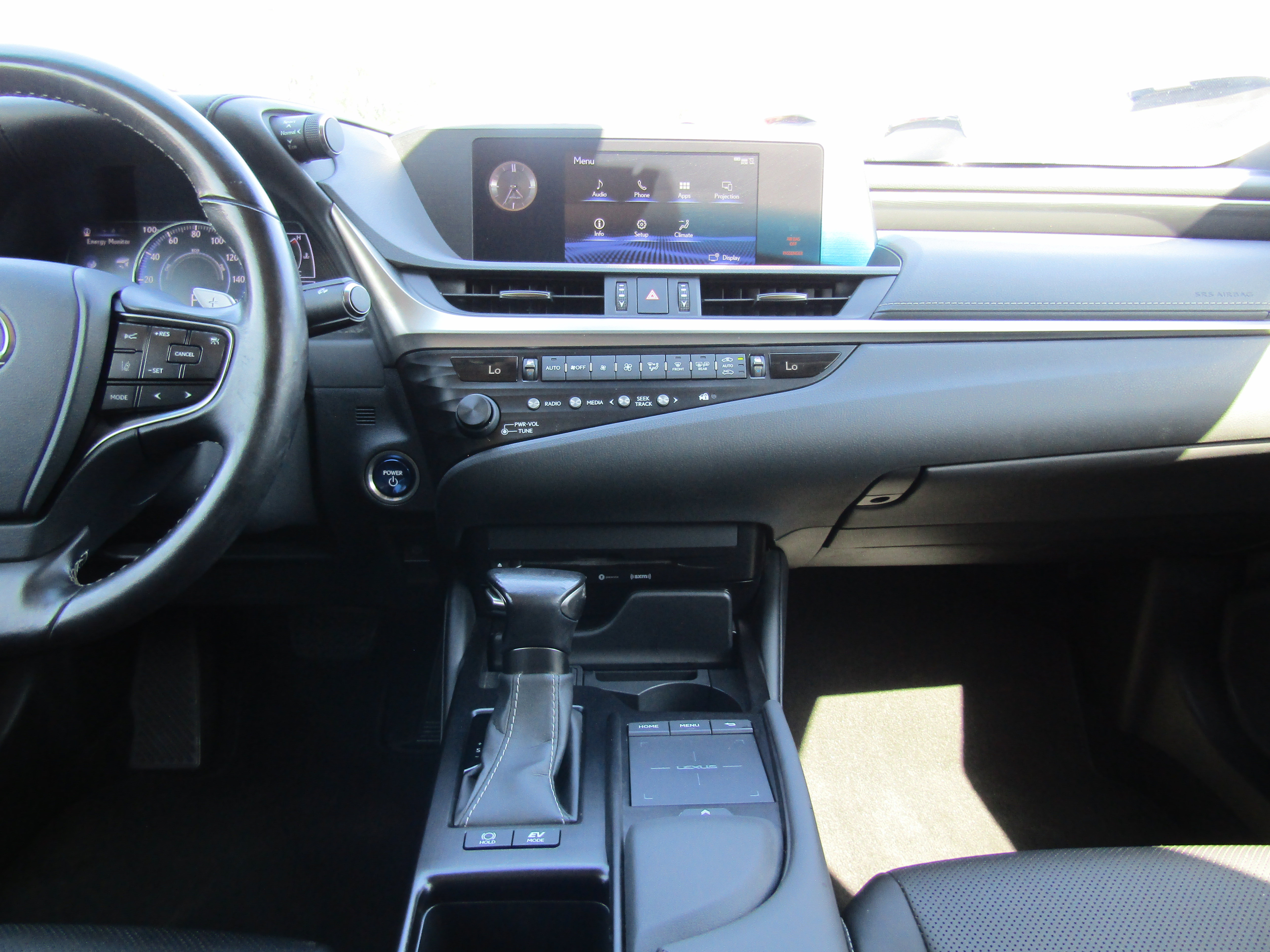 Used 2019 Lexus ES 300h FWD image 11