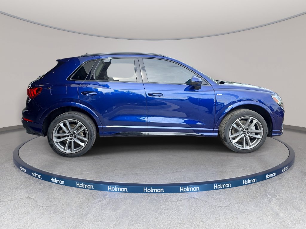 Used 2024 Audi Q3 2.0T Premium AWD/4WD image 5