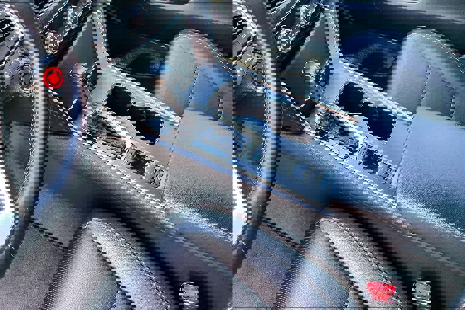 Used 2018 Honda Accord Sport image 16