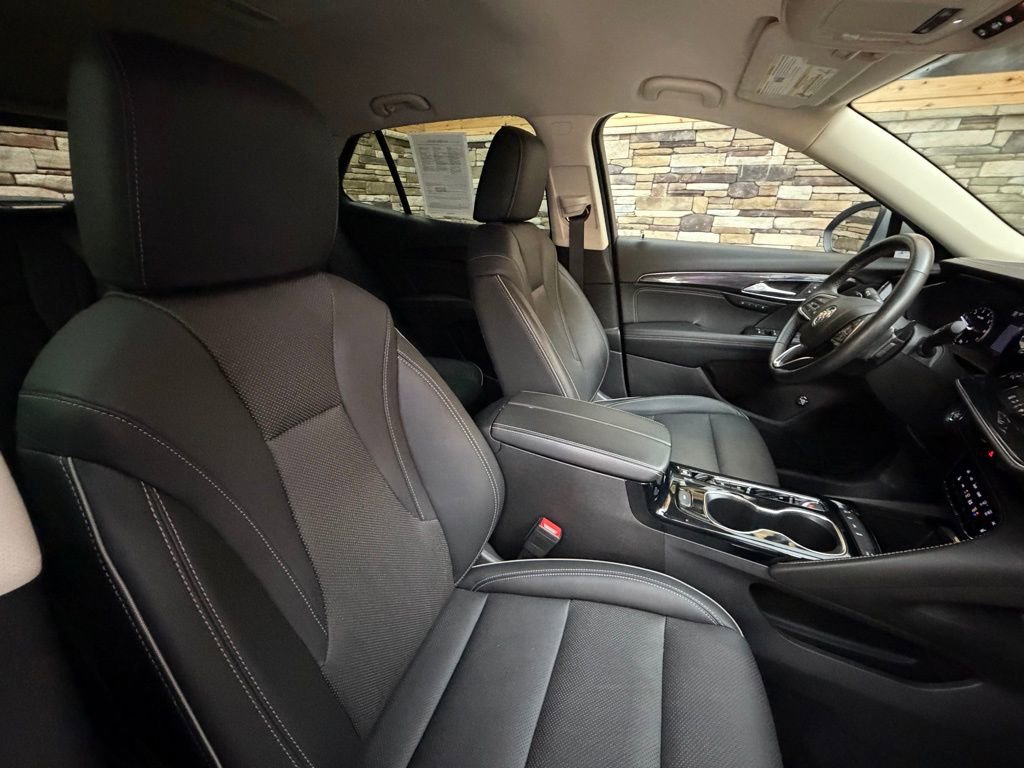 Used 2023 Buick Envision Essence image 14