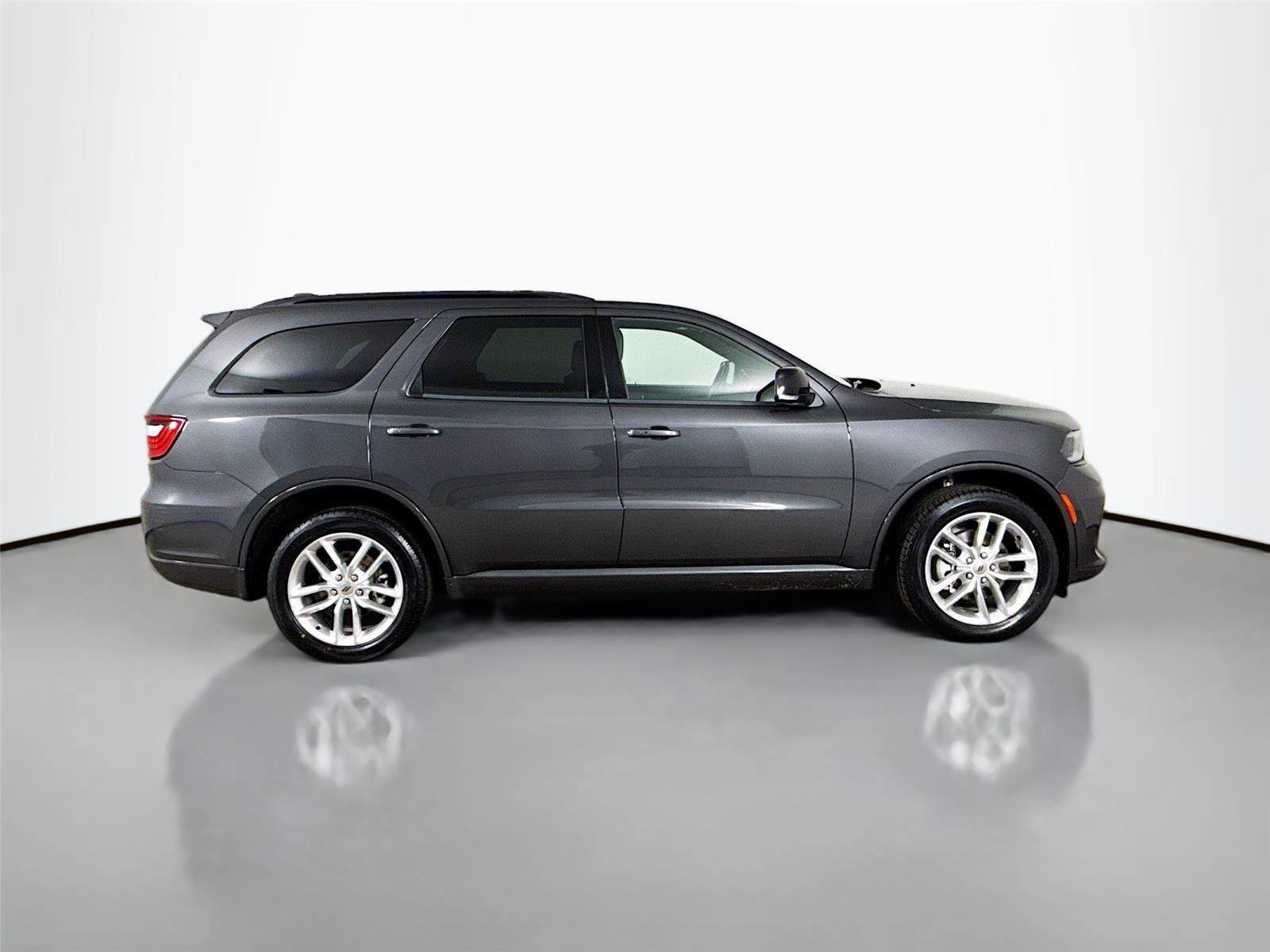 Used 2024 Dodge Durango GT image 8